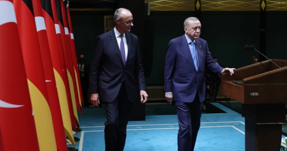 Cumhurbaşkanı Erdoğan, Merz ile İran’daki gelişmeleri görüştü