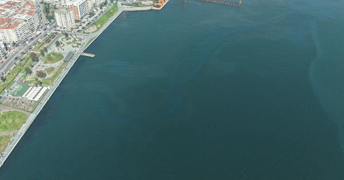 İzmir Körfezi’nde 6'ncı kirlilik tespiti! Başkan Tugay’dan Bakanlığa yetki çağrısı
