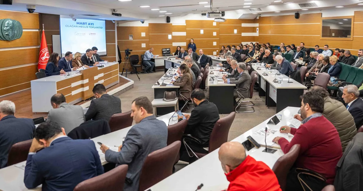 Bornova Belediyesi’nden temizlik atağı