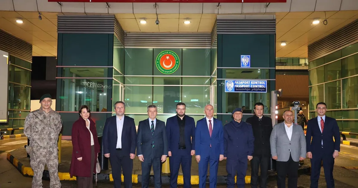 Sarp Sınır Kapısı’nda dostluk sofrası kuruldu