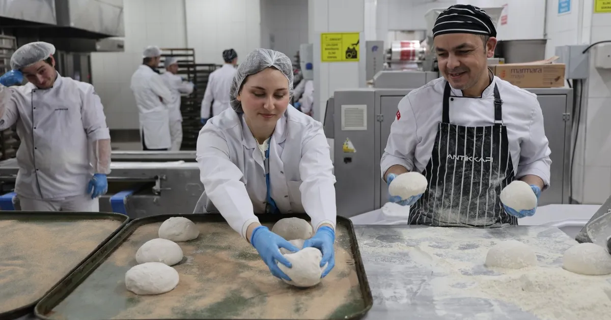 Kocaelili gençlerden iftar sofralarına sıcak dokunuş