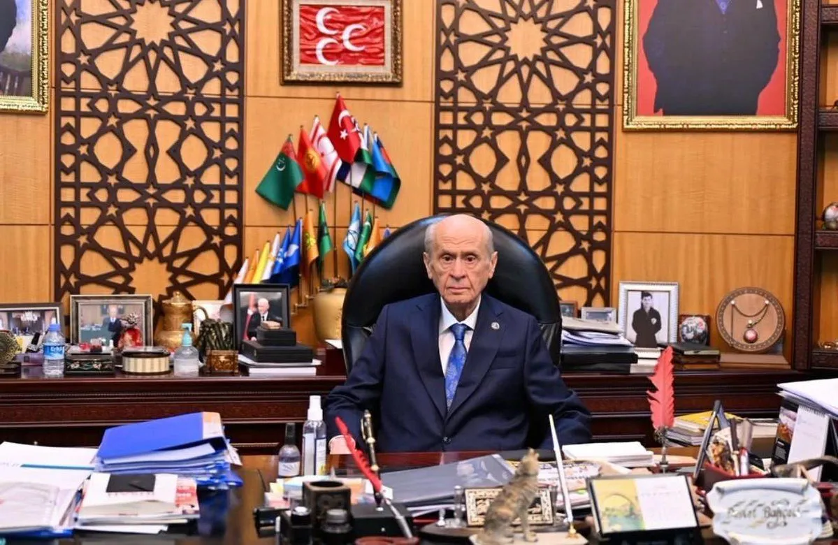 MHP: Sayın Devlet Bahçeli, Genel Merkezimizde mesaisine başlamıştır