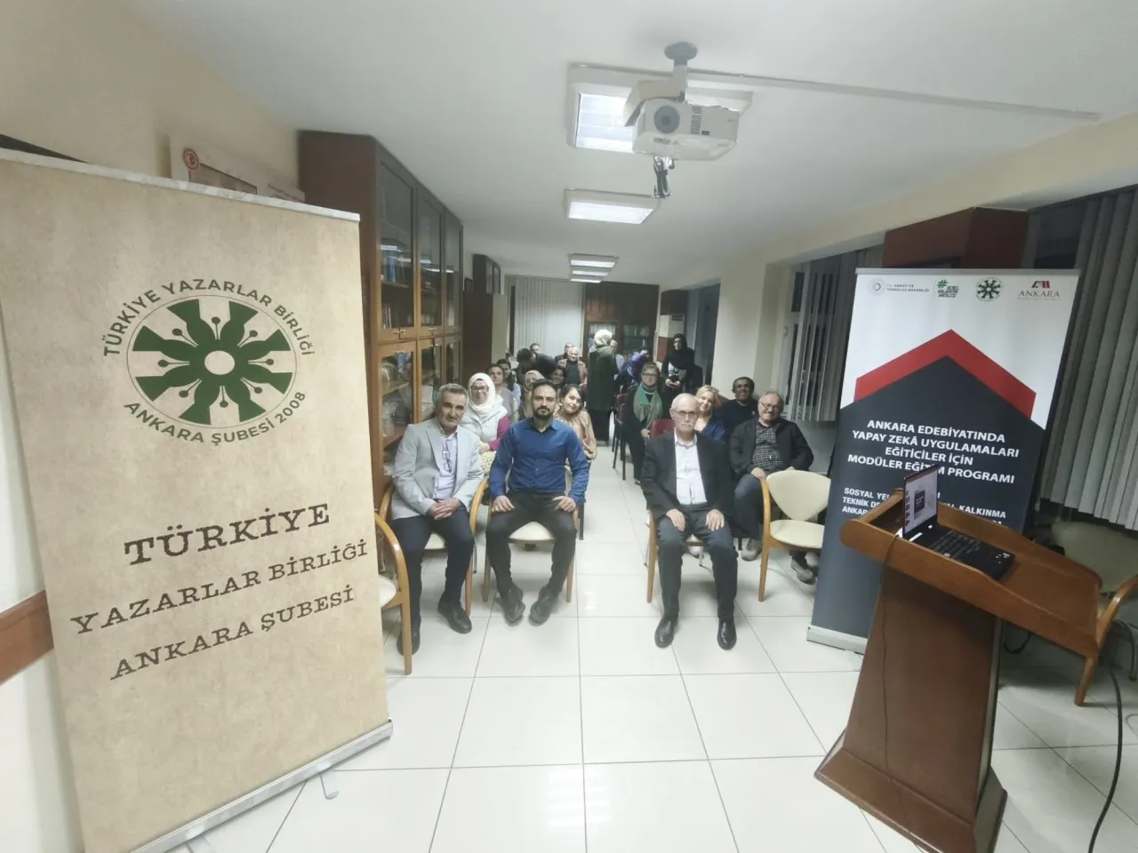 Yapay Zekâ Eğiticilerin Eğitimi Programı Sertifika Töreni Yapıldı