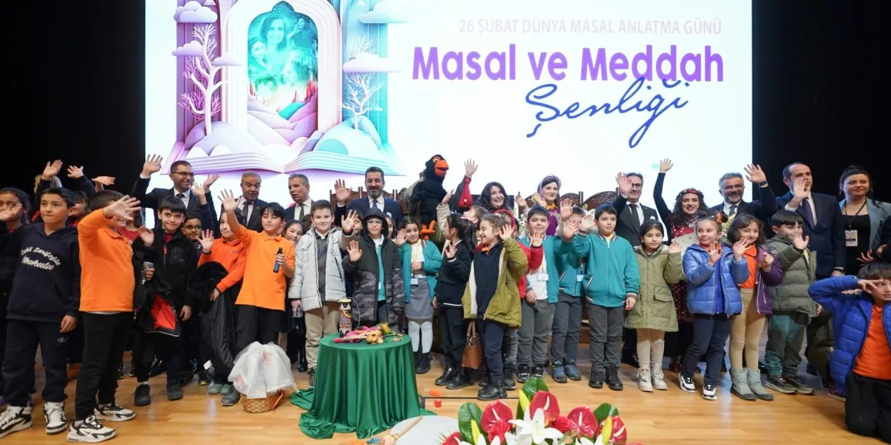 "Bana bir masal anlat baba"