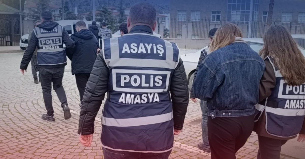 Kredi kartı bilgileriyle 2,1 milyon TL'lik dolandırıcılık: 3 tutuklama