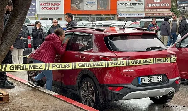 Araç Başında Gözyaşları