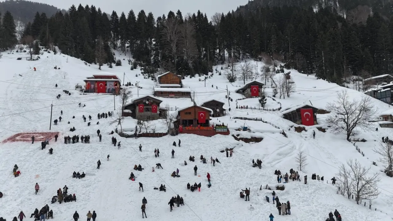 Ayder'de 18. Kardan Adam Şenliği Başladı