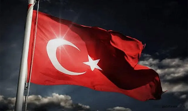 Bayrak Saldırısına Hükümetten Sert Tepki
