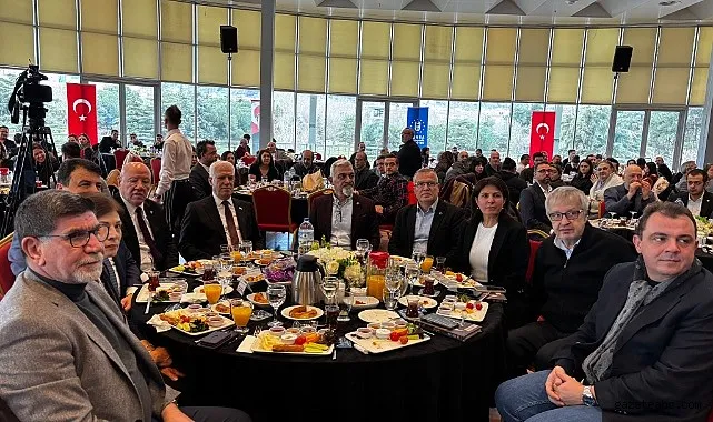 Basın Emekçileri Bursa’da Aynı Masada