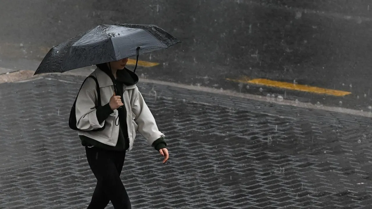 Hafta sonu yurdun iç ve batısında yağış bekleniyor