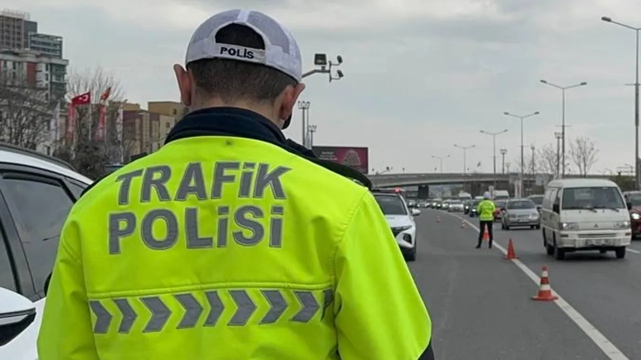 Trafikte düzeni bozana rekor cezalar yolda