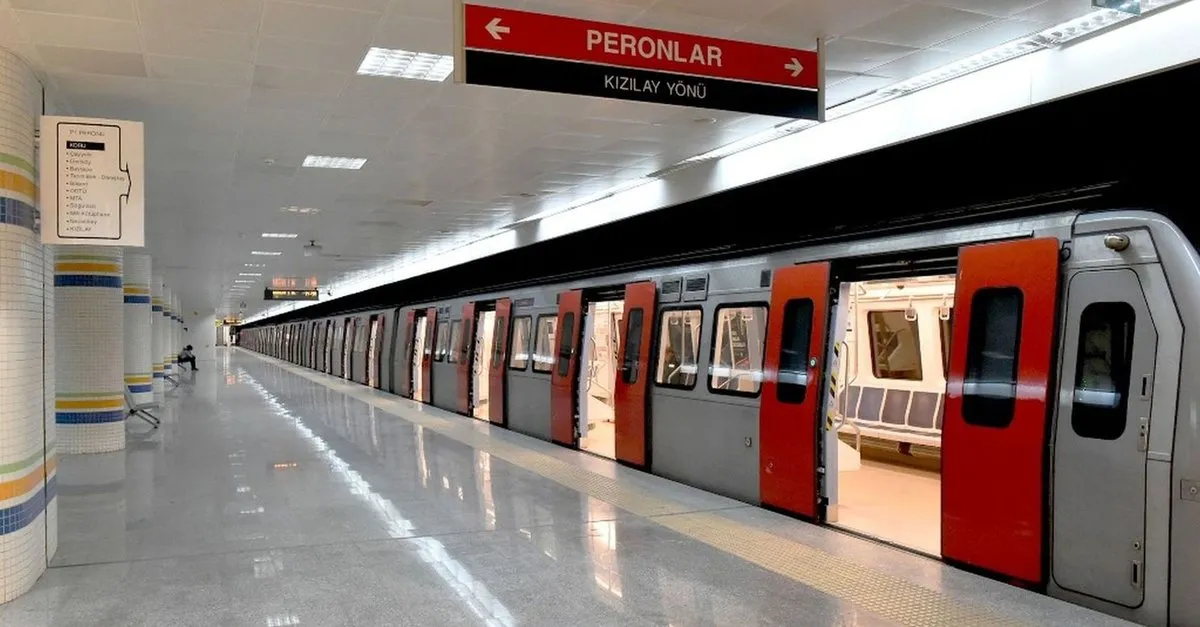 Bakan Uraloğlu: Metro tünelleri olağanüstü durumlarda 1,4 milyon kişiyi barındırabilir