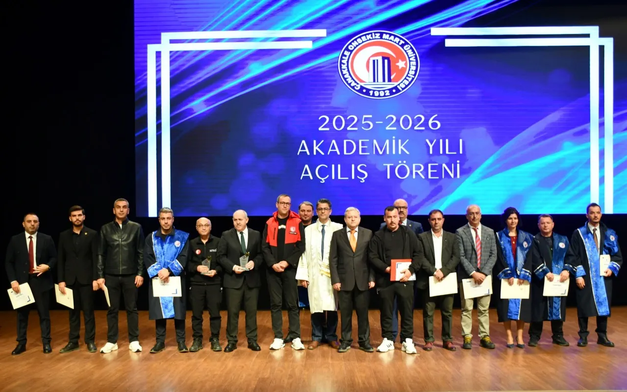 ÇOMÜ 2025–2026 akademik yılı açılış töreni gerçekleştirildi