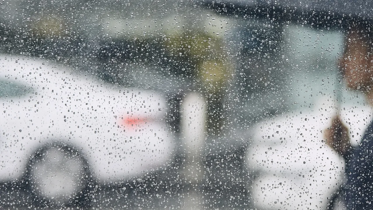 Doğu Karadeniz sağanakla sarsıldı: Meteoroloji’den fırtına uyarısı