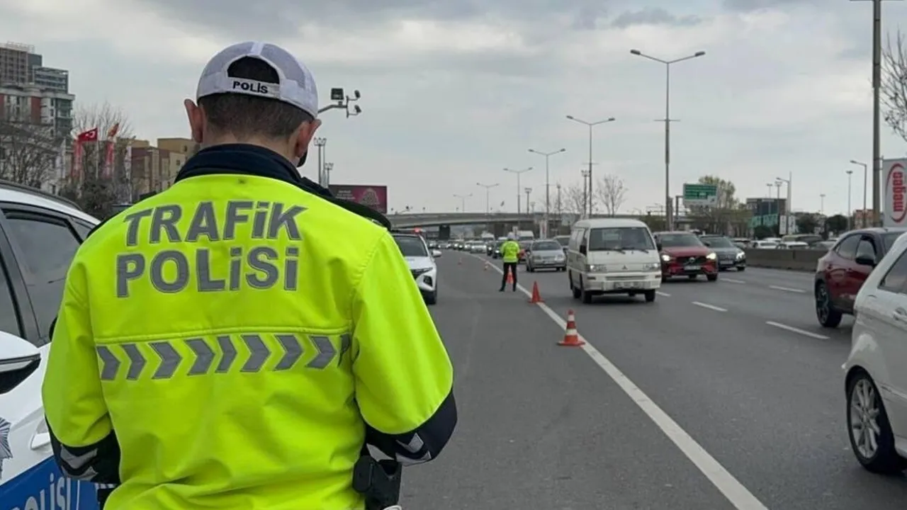Hız sınırında yüzde 10’luk tolerans kalkıyor! En düşük ceza 2 bin lira olacak