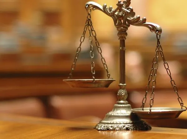 Boşanma davasında alkol ve şiddet gerekçesi: Koca tam kusurlu bulundu