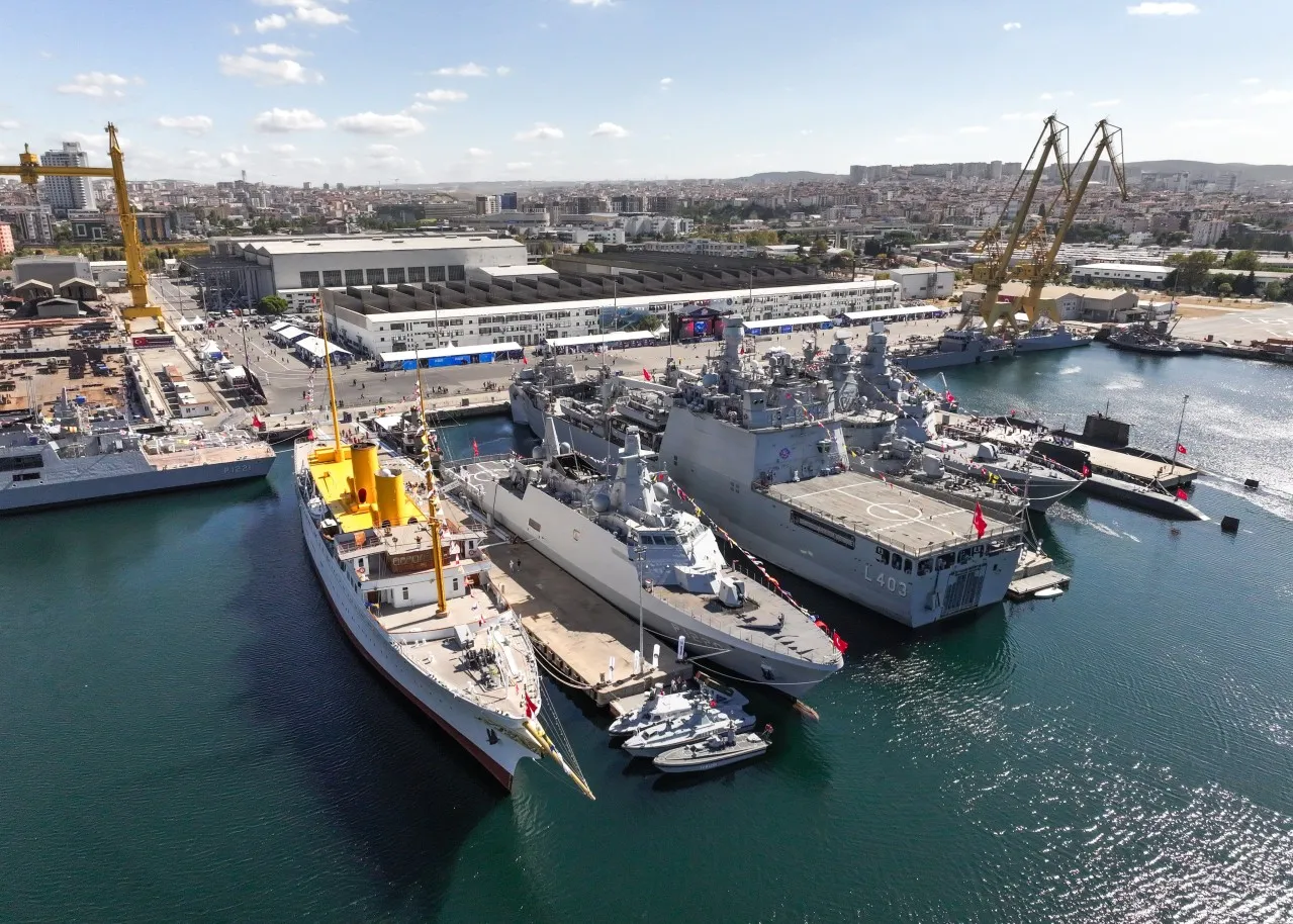 “TEKNOFEST Mavi Vatan” kapılarını halka açtı