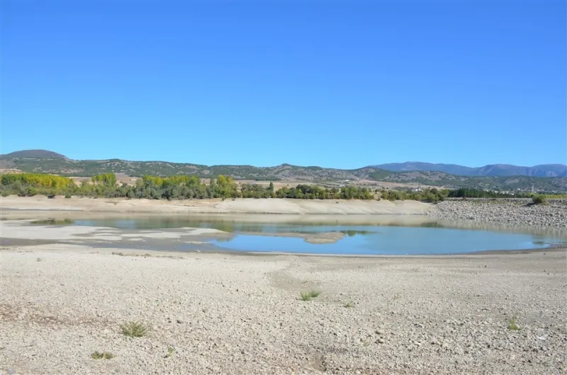 Kuraklık tehdidi altındaki göller için acil eylem planı devrede