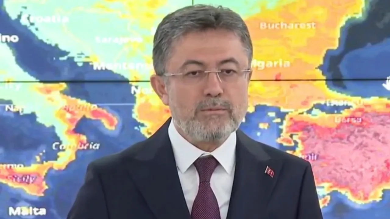 Bakan Yumaklı: "Yangınları büyük ölçüde kontrol altına aldık, risk bu hafta daha yüksek"