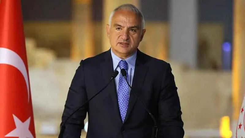 Bakan Ersoy: "15 Temmuz’da milletimiz sadece FETÖ’yü değil, kuklacıları da püskürttü"