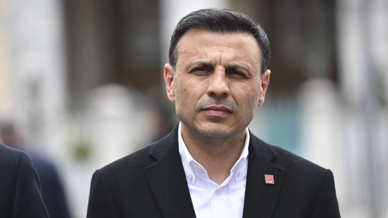 CHP İstanbul İl Başkanı Özgür Çelik ifadeye çağrıldı