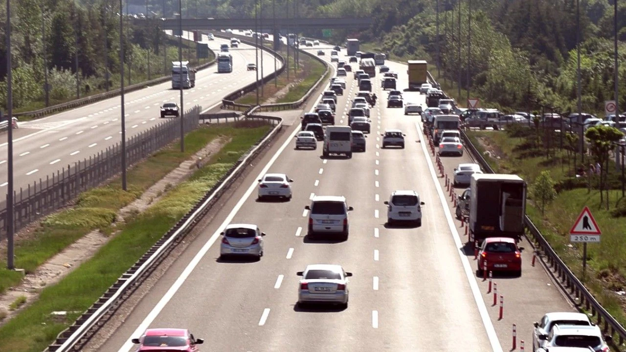 Kurban Bayramı’nda otoyollardan yaklaşık 16,3 milyon araç geçti