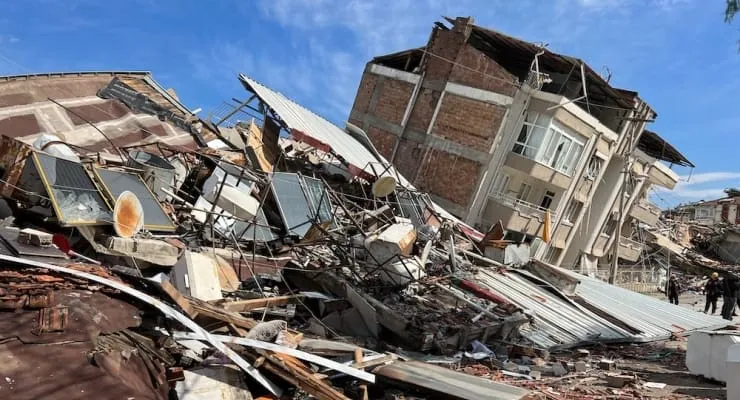 Yeni düzenleme ile inşaat ustaları da deprem hasarlarından sorumlu tutulacak