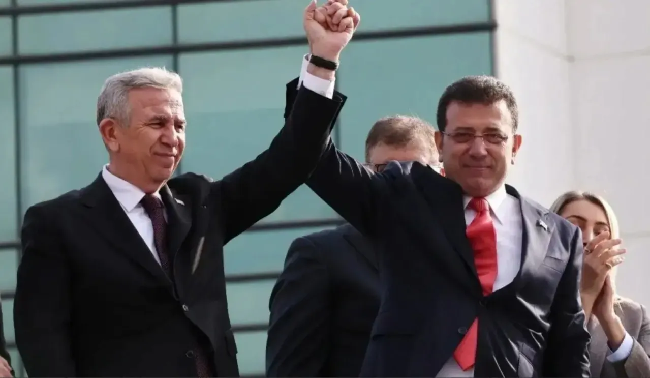 Mansur Yavaş: Hesabım erişim engeli kalkana kadar Ekrem İmamoğlu’nun sesi olmaya devam edecek