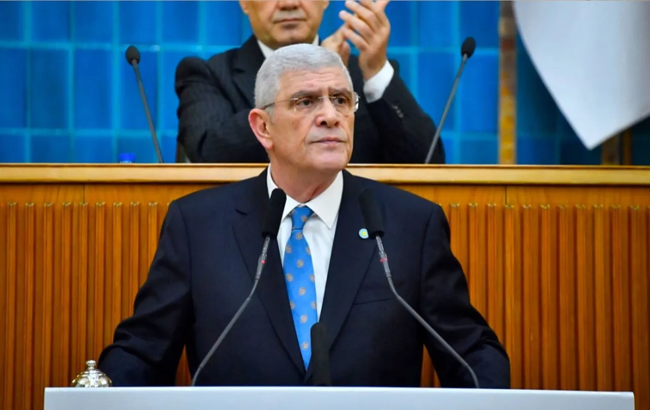 Müsavat Dervişoğlu: Türkiye, yoksulluğunu dahi konuşamaz hale gelmiştir