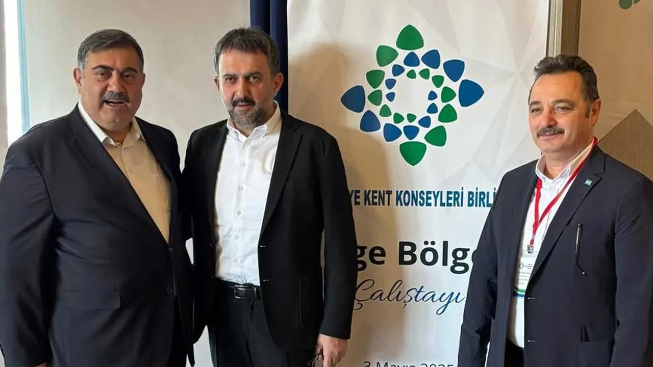 Türkiye Kent Konseyleri Birliğinden Bornova’da yerel yönetime güç veren toplantı