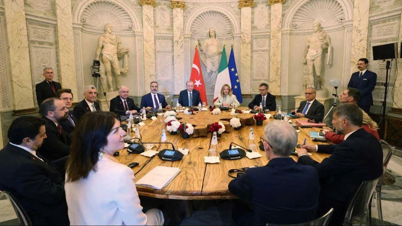 Erdoğan ve Meloni Roma’da buluştu: Türkiye-İtalya Zirvesi’nde 42 maddelik ortak bildiri