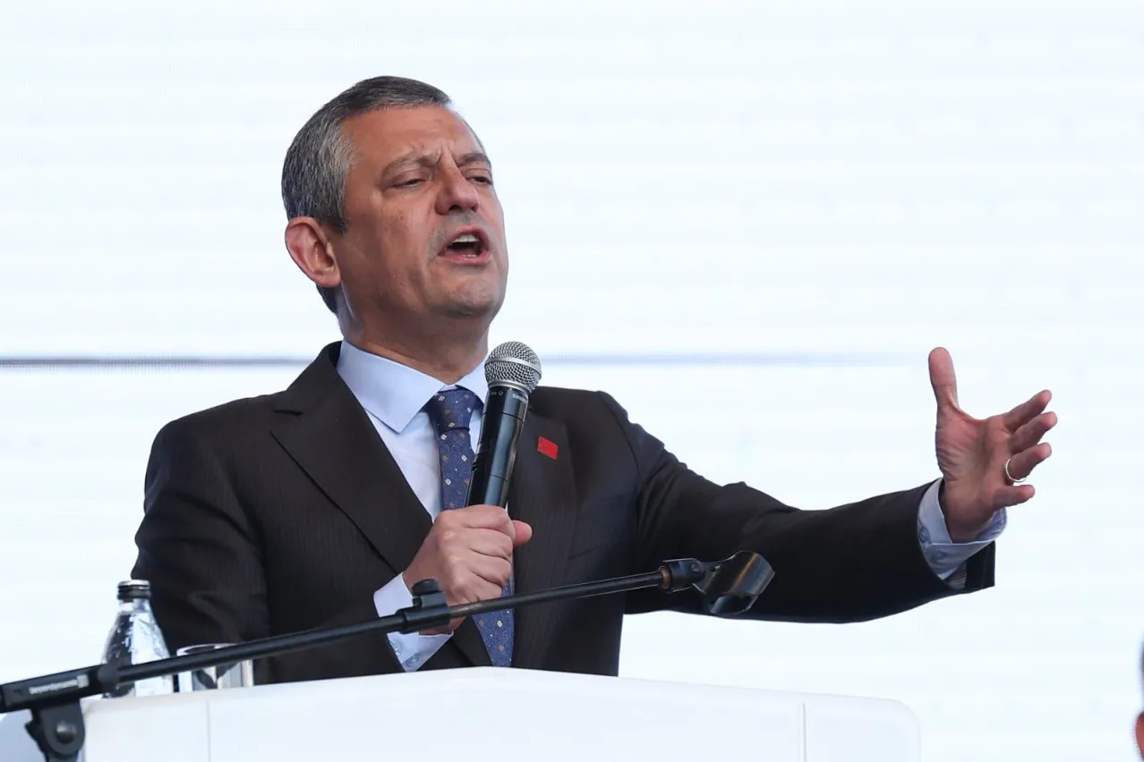 Özgür Özel Mersin'de: Mesele yolsuzluk değil, mesele Kanal İstanbulsuzluk