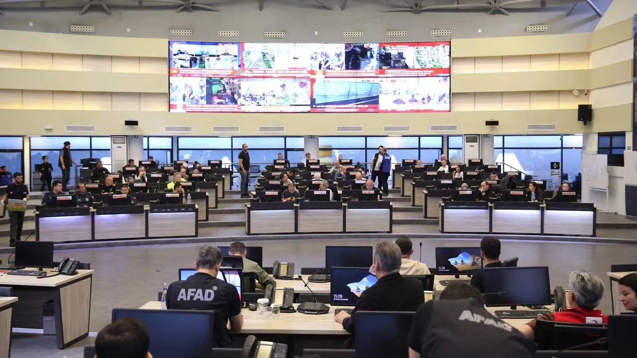 AFAD: İstanbul Depreminin ardından 184 artçı sarsıntı meydana geldi