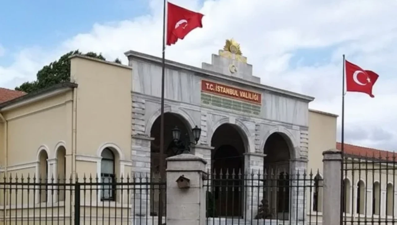 İstanbul Valiliği'nden "öğretmenlerin açığa alındığı" iddialarına açıklama