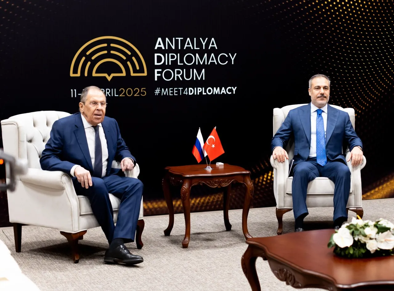 Dışişleri Bakanı Hakan Fidan, Rusya Dışişleri Bakanı Sergey Lavrov ile görüştü