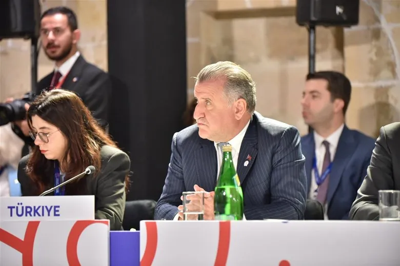 Malta'da dikkat çeken çıkış: Bakan Bak'tan Erdoğan ve Trump'a teşekkür