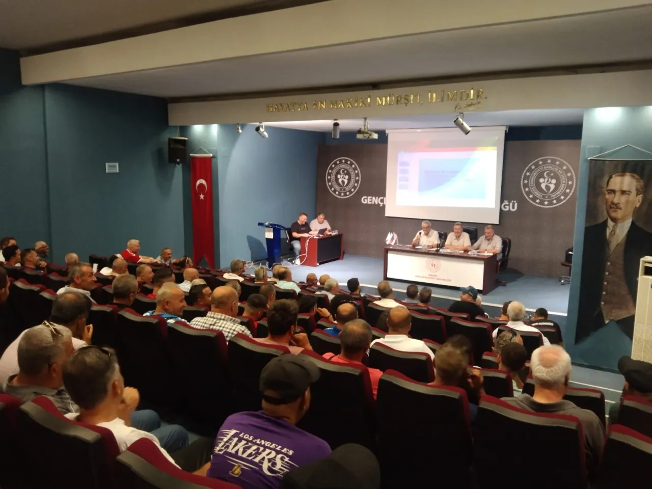 2025-2026 amatör futbol sezon öncesi istişare toplantısı düzenlendi