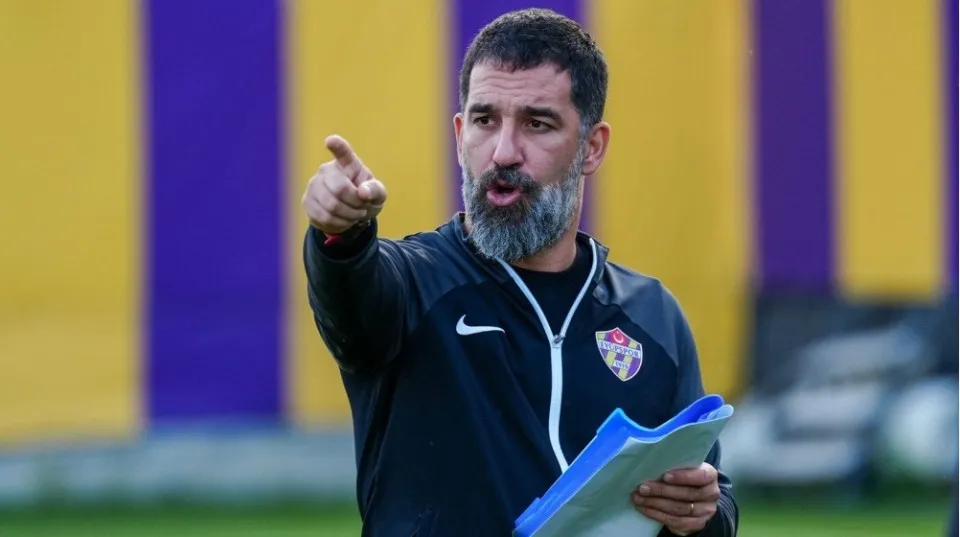 Arda Turan'dan Galatasaray yazısını kaldırma kararına açıklık