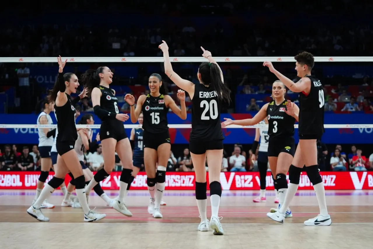 İstanbul'da Filenin Sultanları rüzgarı: Milletler Ligi'ne namağlup devam