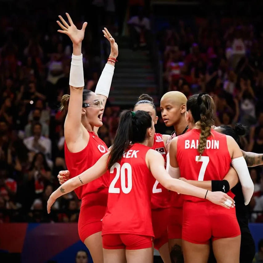 Filenin Sultanları'ndan İstanbul'da şov: Milletler Liginde beşte beş!