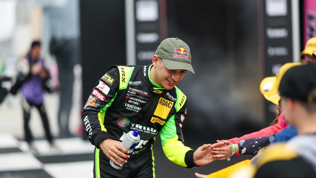 Ayhancan Güven Hollanda’da zafer kazandı, DTM'de zirve takibine devam ediyor