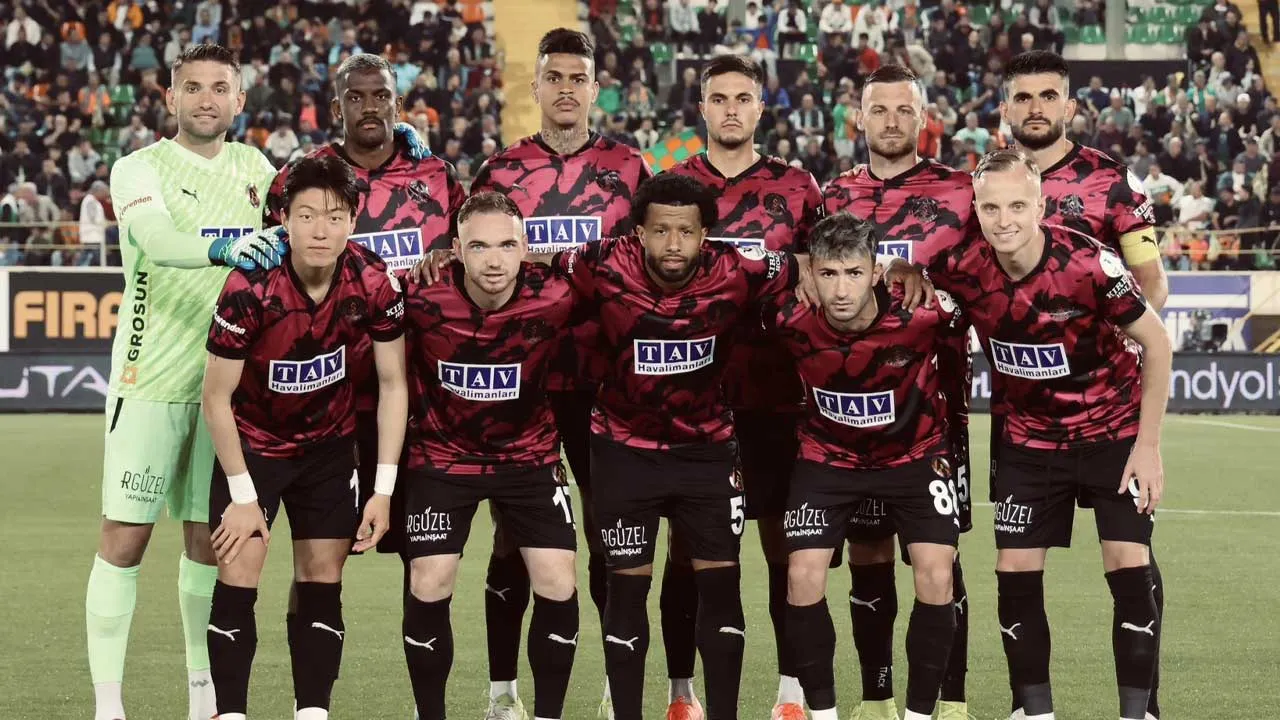 Alanyaspor nefes aldı, Samsunspor çıkmazda