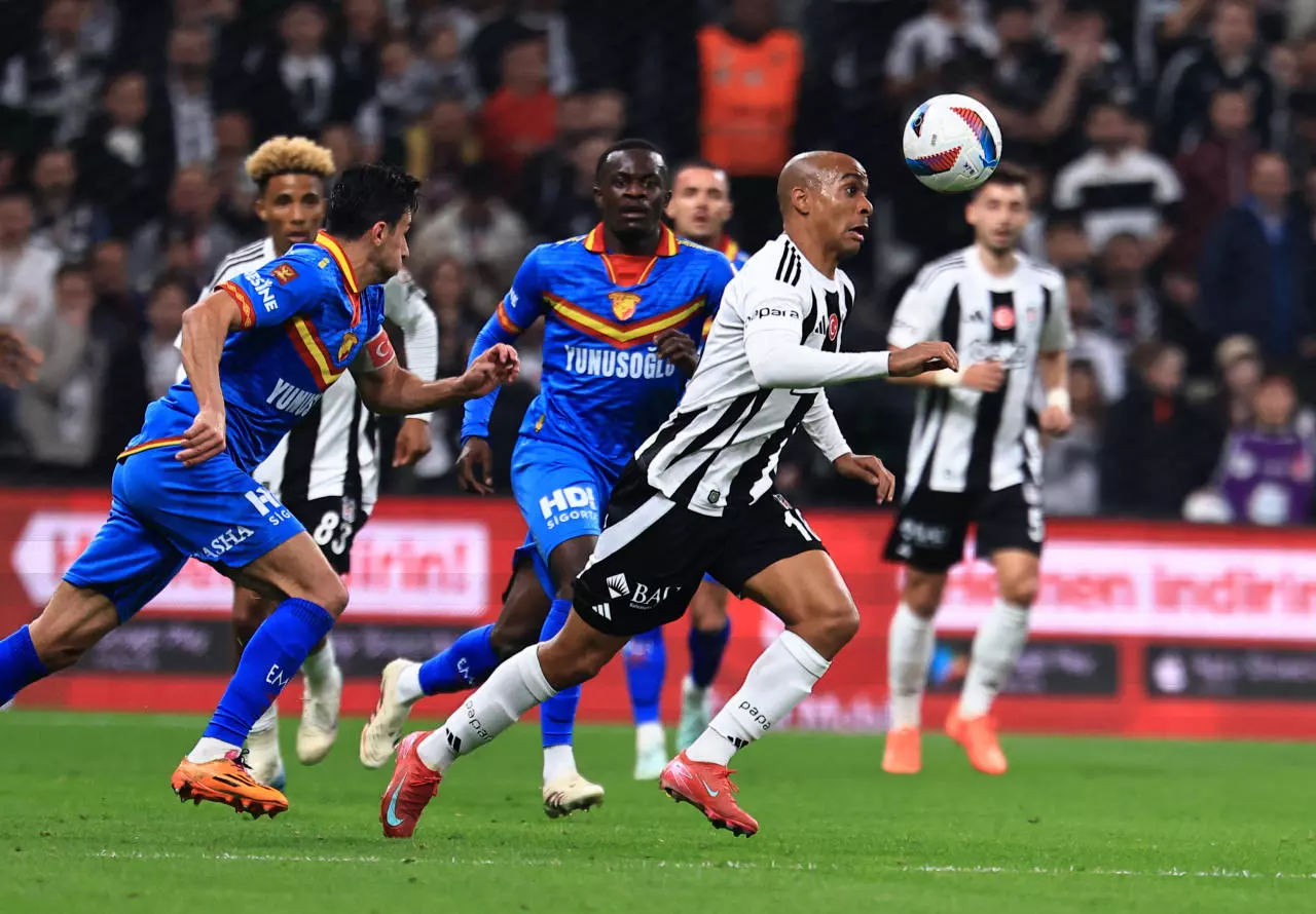 Beşiktaş kupaya veda etti, Göztepe yarı finalde Trabzonspor'un rakibi oldu