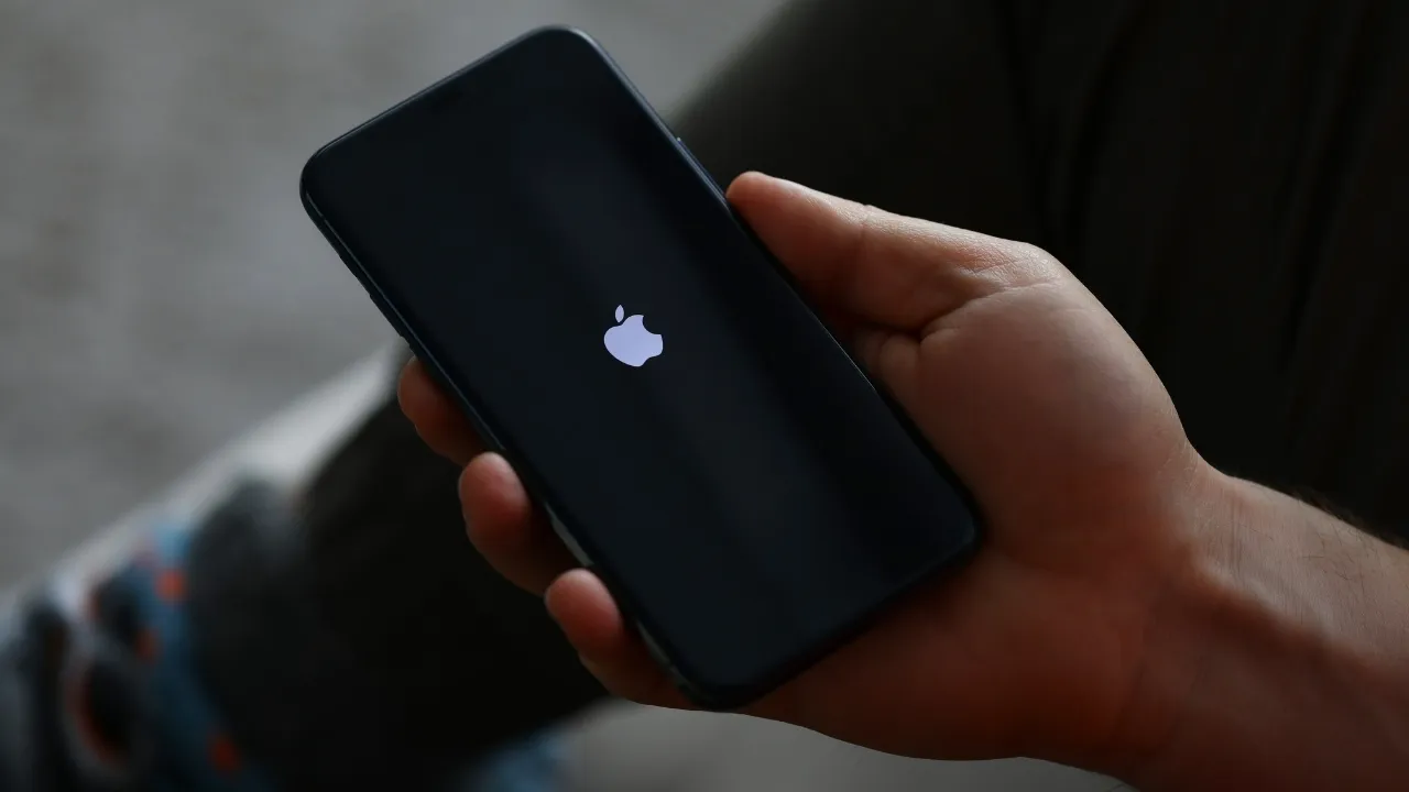 Apple’dan Siri hamlesi: Yapay zeka sohbet botuna dönüşüyor