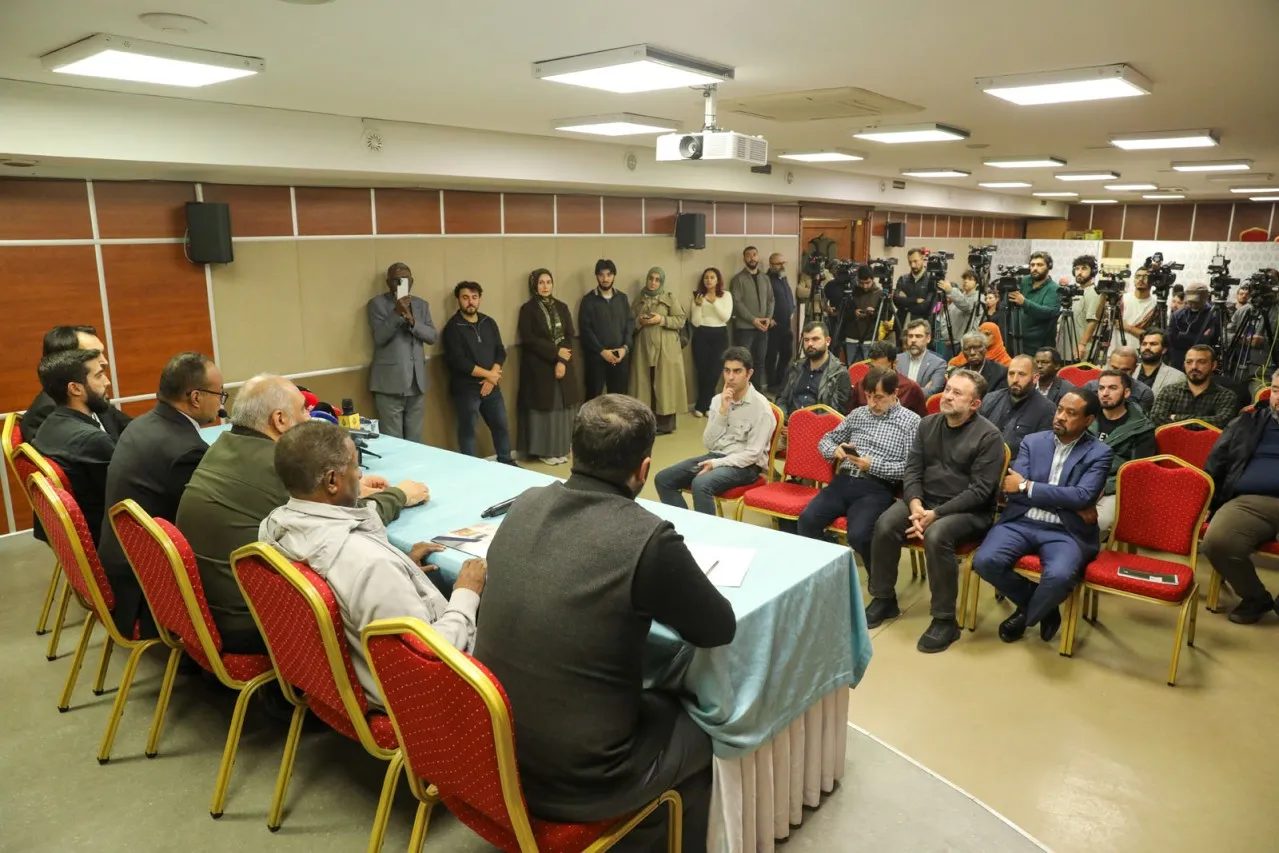 Filistin’e saldıranlarla Sudan’a saldıranlar aynı