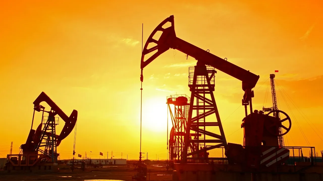 Brent petrol 63,96 dolardan işlem görüyor