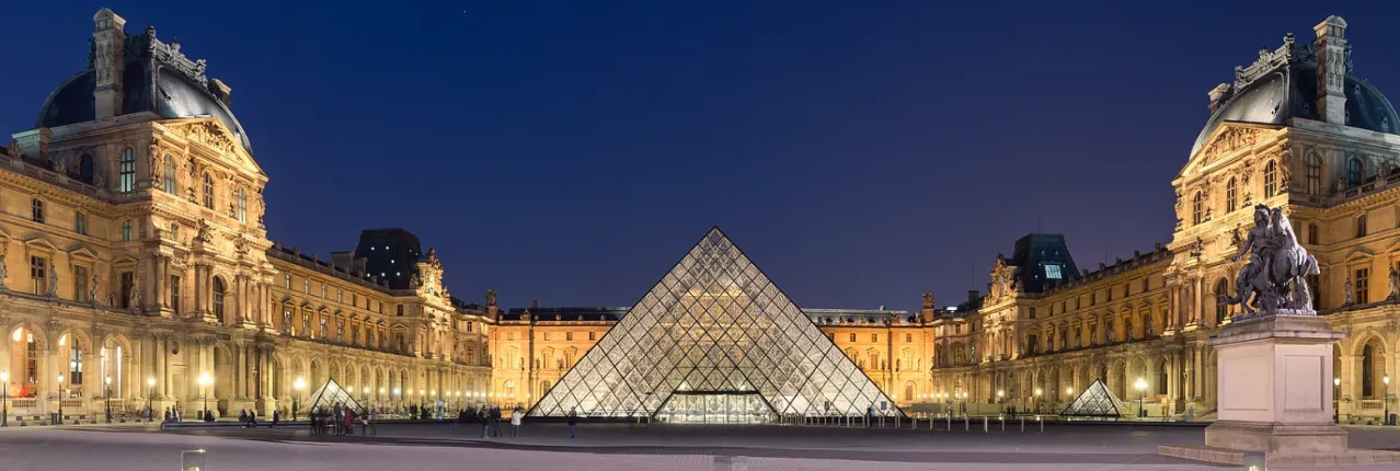 Louvre soygununda iki zanlı suçunu itiraf etti