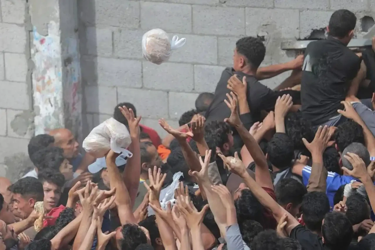 Gazze’de 2’si çocuk 5 kişi daha açlıktan öldü