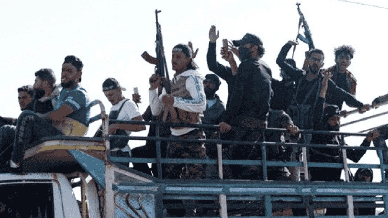 Şam'dan acil ateşkes kararı: Süveyda’ya Suriye güçleri konuşlanıyor