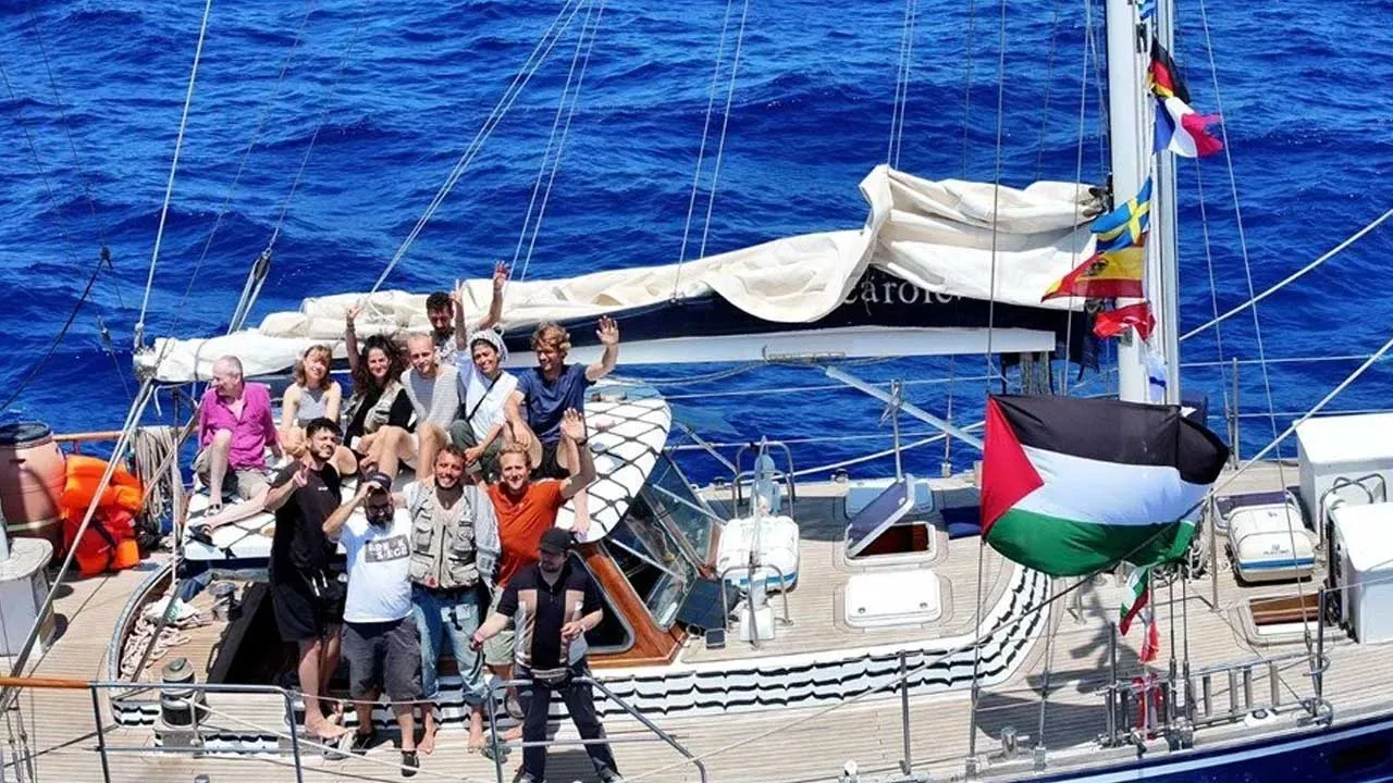 İsrail'in esir aldığı 12 aktivistin son durumu ne?